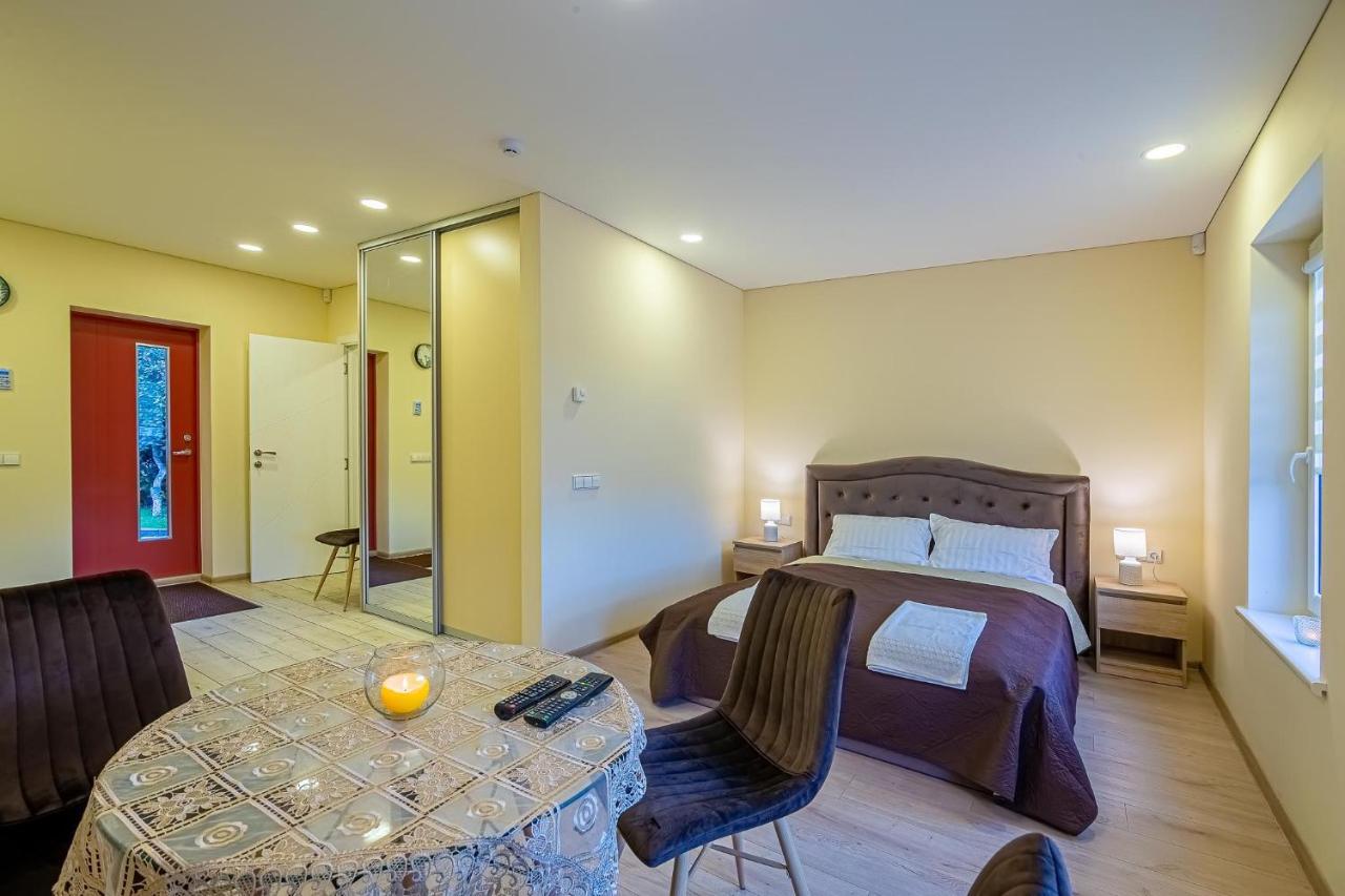 Liux Apartamentai Kaunas Exteriér fotografie