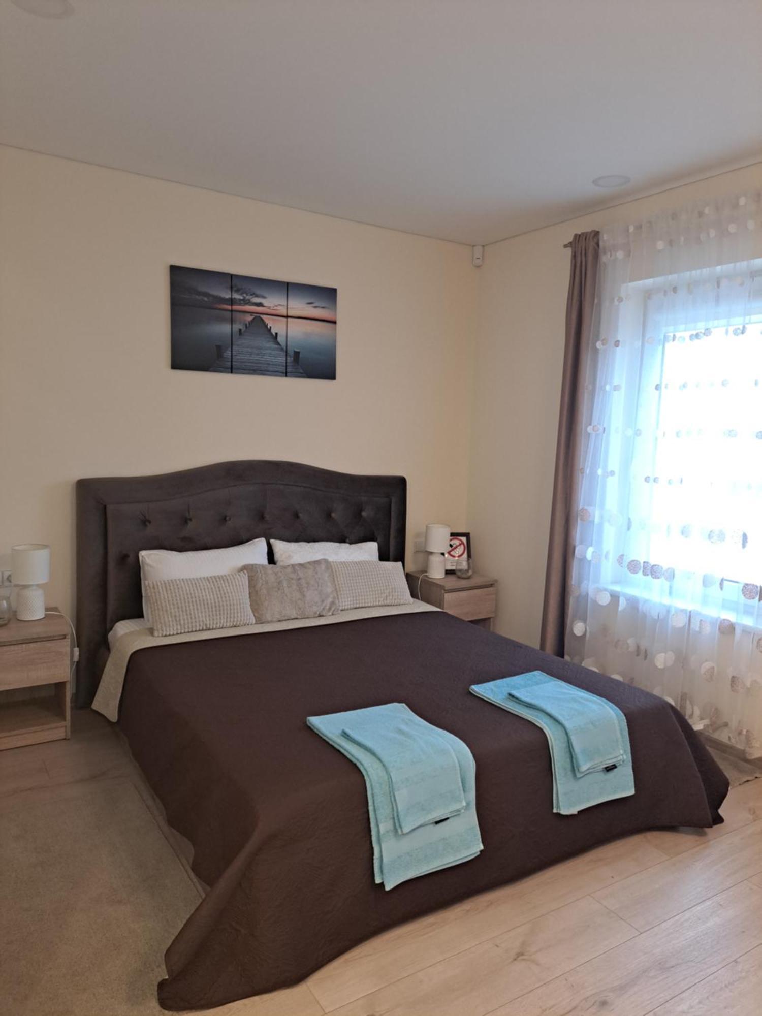Liux Apartamentai Kaunas Exteriér fotografie